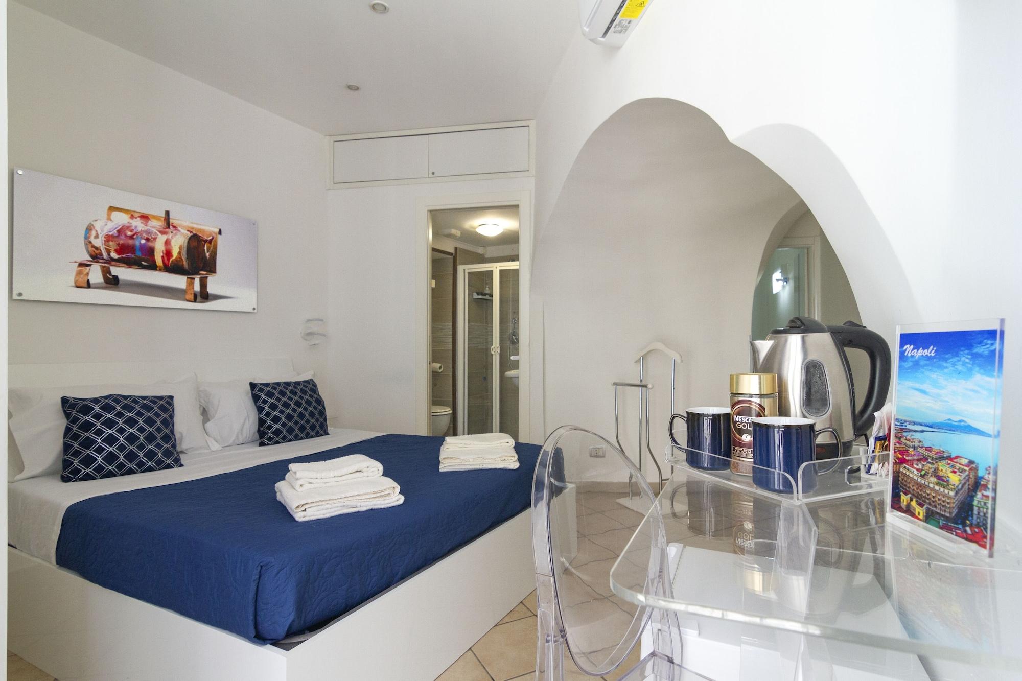 Maison Du La Rua (Adults Only) Наполи Екстериор снимка