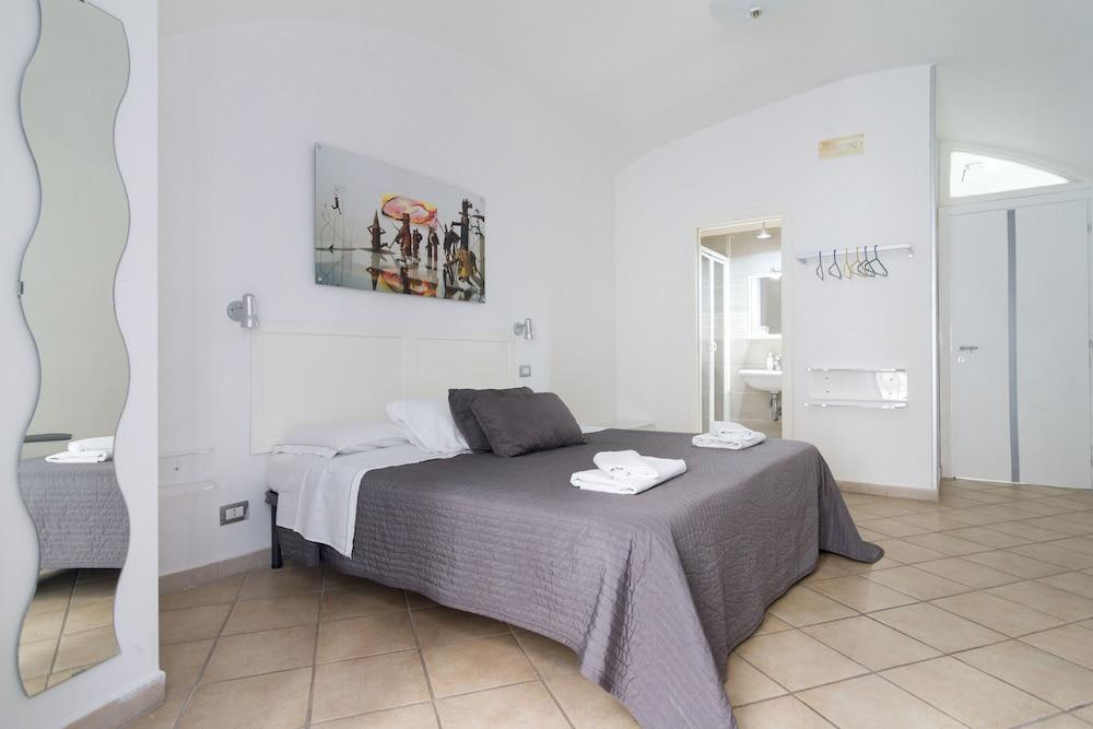 Maison Du La Rua (Adults Only) Наполи Екстериор снимка