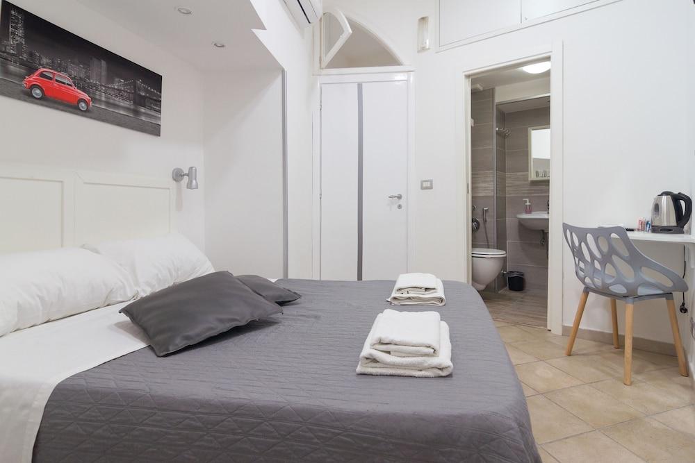 Maison Du La Rua (Adults Only) Наполи Екстериор снимка