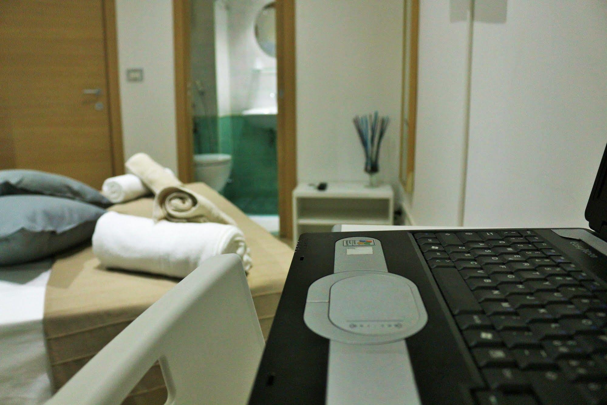 Maison Du La Rua (Adults Only) Наполи Екстериор снимка